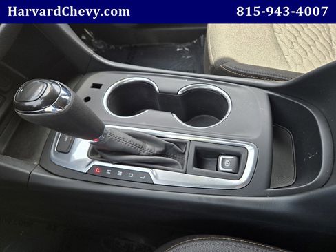 Used 2020 Chevrolet Equinox LT AWD/4WD image 11