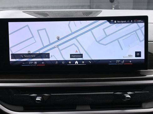 Used 2024 BMW X7 xDrive40i w/ Premium Package AWD/4WD image 36