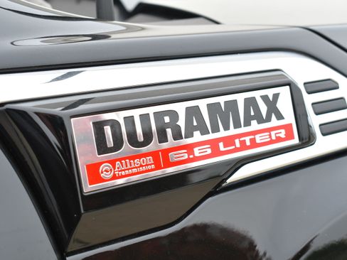 New 2026 GMC Sierra 2500 Denali w/ Denali Reserve Package image 4