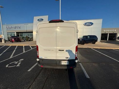 Used 2018 Ford Transit 250 148 Medium Roof RWD image 9