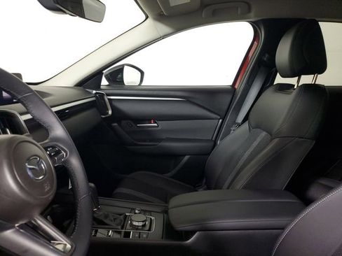 Certified 2025 MAZDA CX-50 AWD 2.5 S w/ Weather Package image 22