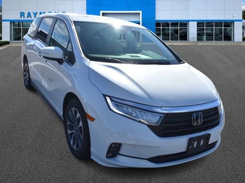 Used 2024 Honda Odyssey EX-L image 9