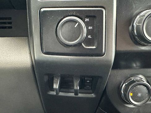 Used 2022 Ford F250 XLT image 30