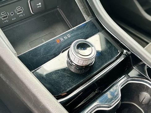 Used 2023 Jeep Grand Cherokee Altitude image 16