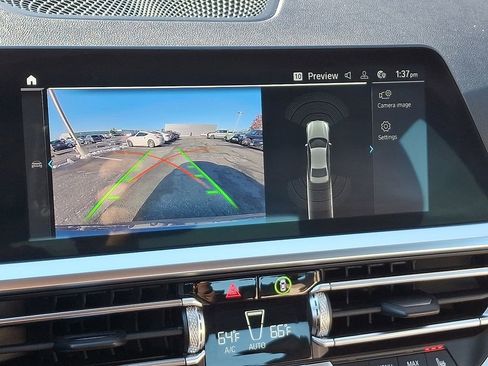 Used 2021 BMW 330e xDrive w/ M Sport Package image 19