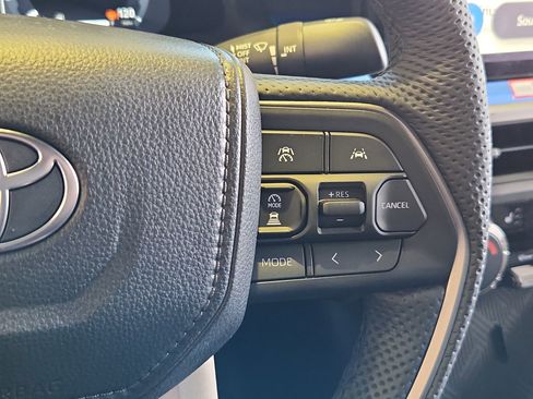 New 2026 Toyota Tacoma TRD Off-Road AWD/4WD image 17