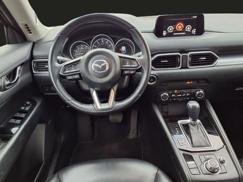 Used 2018 MAZDA CX-5 Touring w/ Preferred Equipment Package image 4