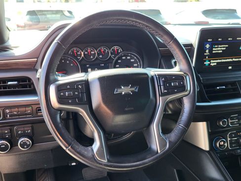 Used 2021 Chevrolet Tahoe Z71 w/ Rear Media and Nav Package AWD/4WD image 21