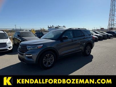 Used 2022 Ford Explorer XLT w/ XLT Sport Appearance Package