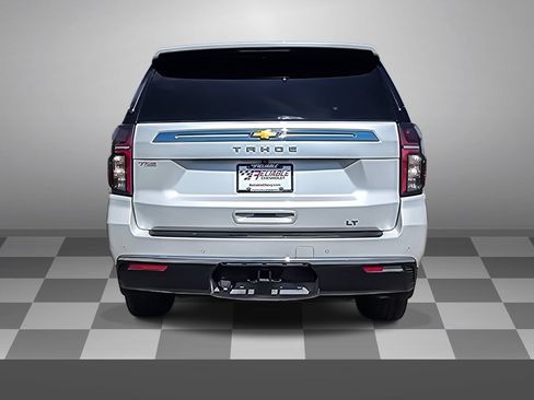Used 2023 Chevrolet Tahoe LT w/ Luxury Package AWD/4WD image 5