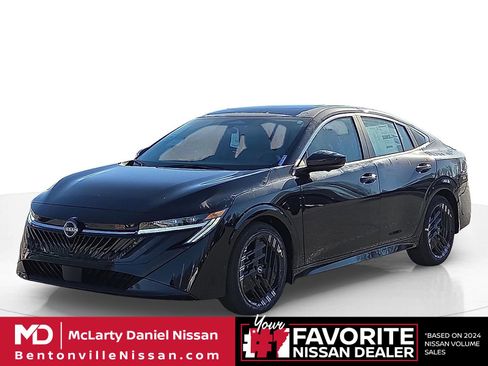 New 2026 Nissan Sentra SR w/ SR Premium Package FWD image 2