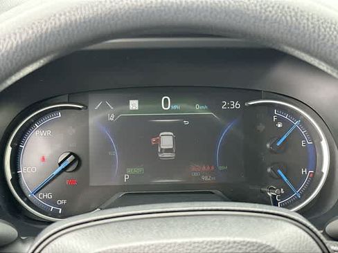 Used 2025 Toyota RAV4 LE AWD/4WD image 6