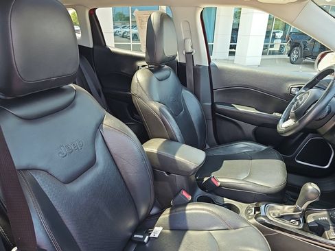 Used 2018 Jeep Compass Limited w/ Navigation Group AWD/4WD image 27
