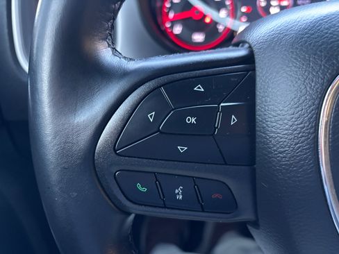 Used 2022 Dodge Charger SXT w/ Blacktop Package image 13