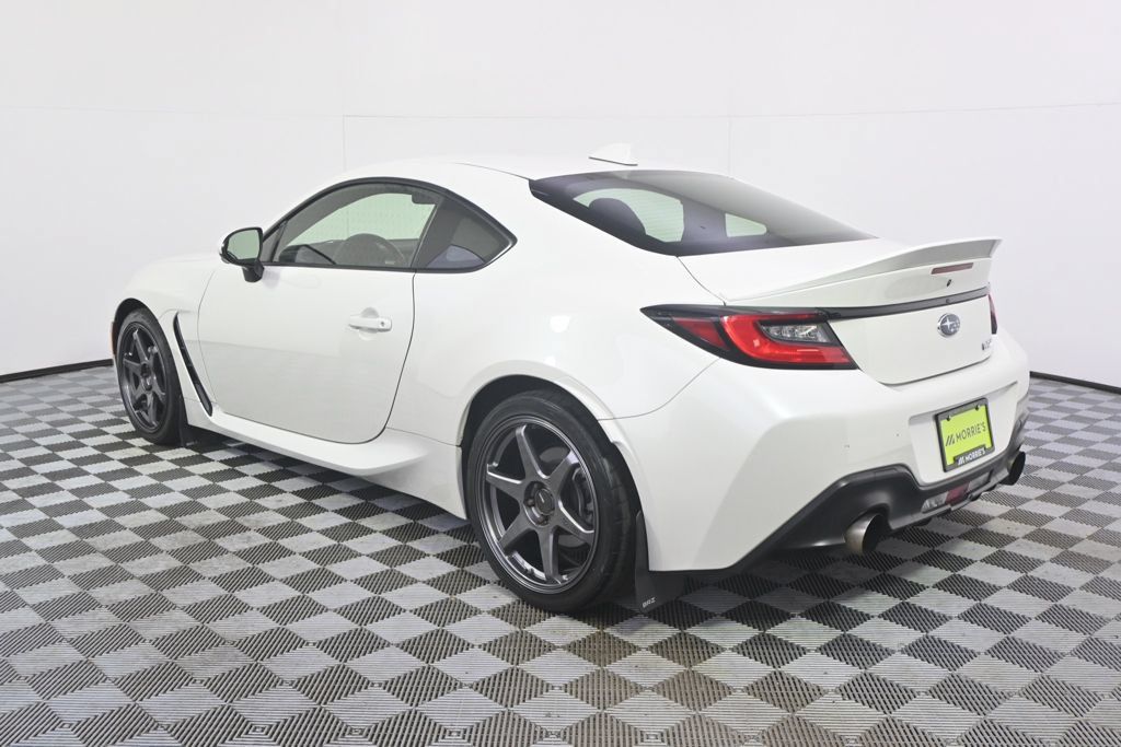 Used 2022 Subaru BRZ Limited RWD image 3