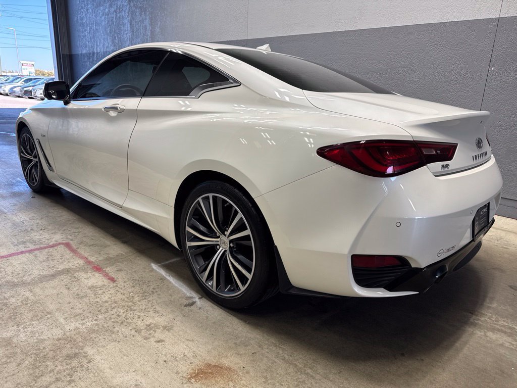 Used 2017 INFINITI Q60 3.0t AWD/4WD image 7