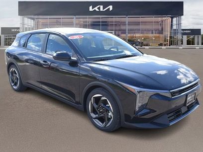 New 2026 Kia K4 EX