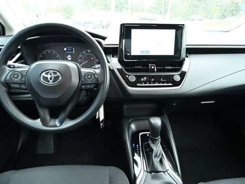 Used 2023 Toyota Corolla LE image 48