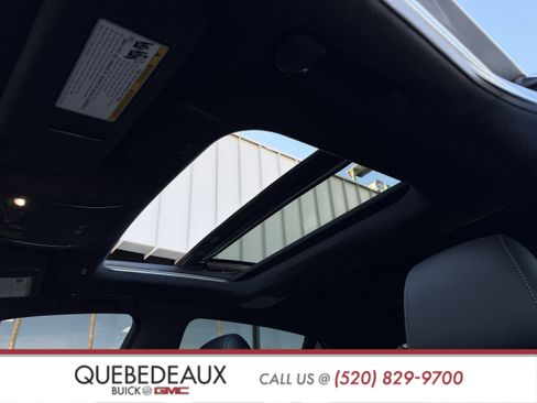 Used 2024 Lexus LS 500 w/ Interior Upgrade Package image 38