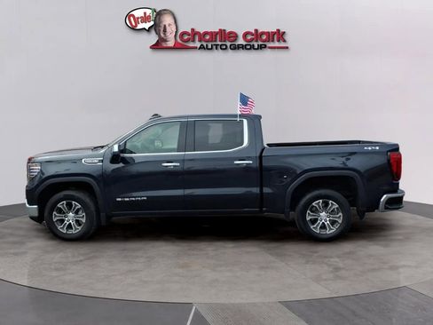 Used 2026 GMC Sierra 1500 SLT AWD/4WD image 2