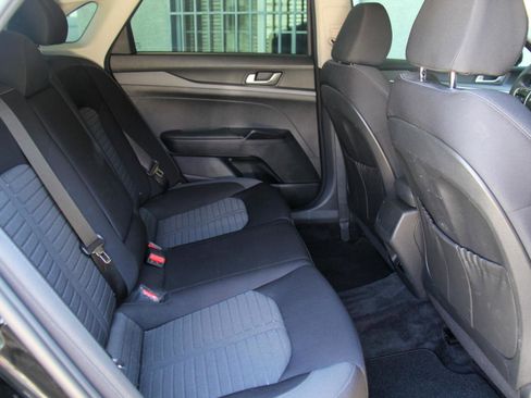 Used 2025 Kia K5 LXS image 30