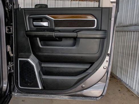 Used 2024 RAM 2500 Laramie AWD/4WD image 48