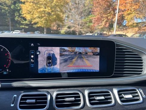 Used 2025 Mercedes-Benz GLE 450 4MATIC image 22