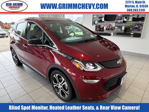 Used 2020 Chevrolet Bolt Premier w/ Infotainment Package FWD image 1
