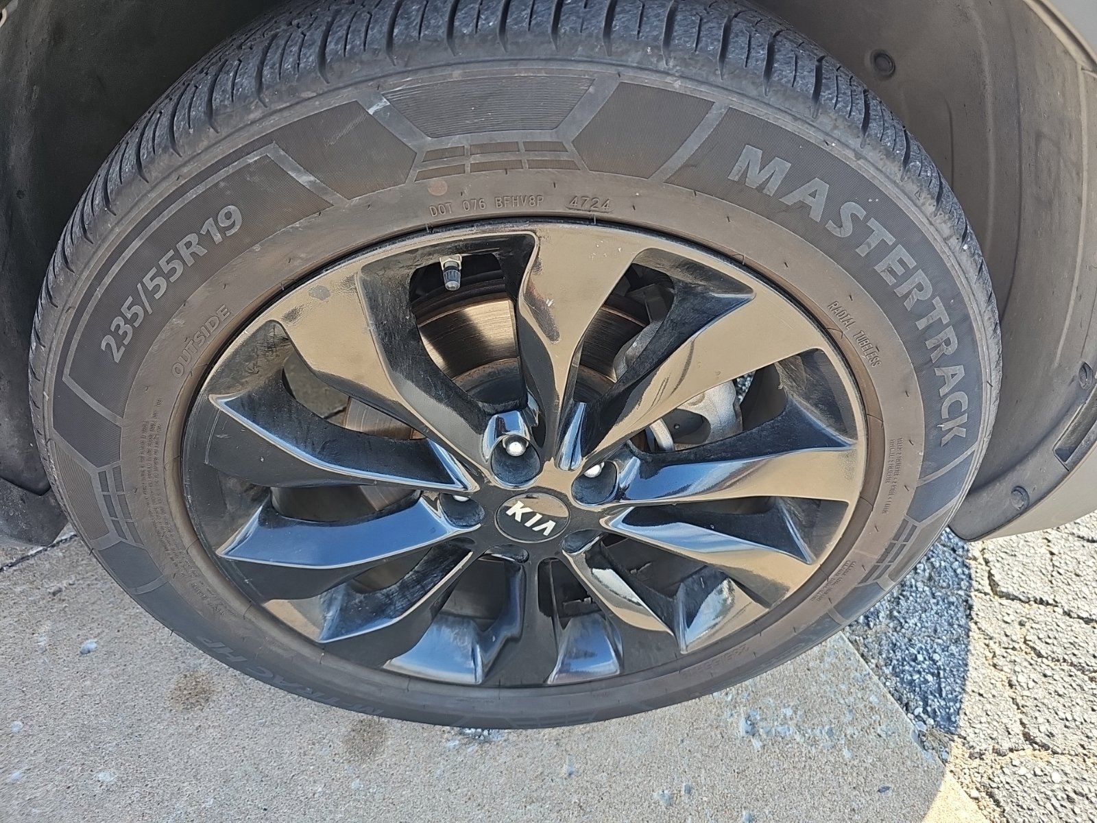 Used 2020 Kia Sorento S AWD/4WD image 3