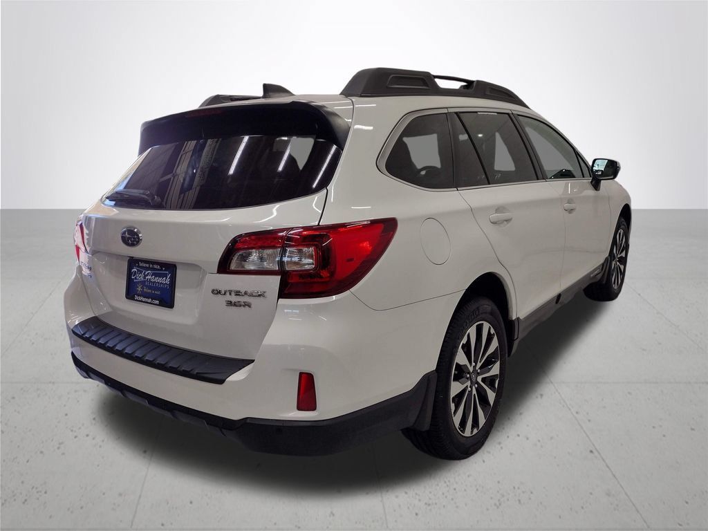 Used 2017 Subaru Outback 3.6R Limited AWD/4WD image 13