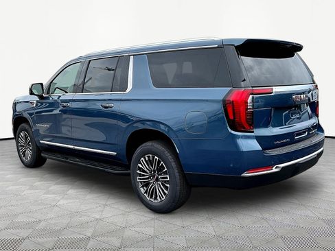 New 2026 GMC Yukon XL Elevation w/ Elevation Premium Package AWD/4WD image 4