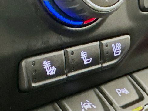 Used 2022 Chevrolet Silverado 1500 LTZ w/ LTZ Premium Package image 24