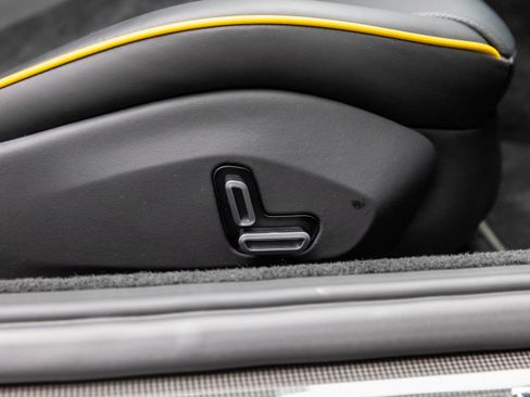 Certified 2021 Ferrari Roma image 48