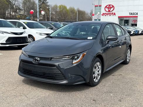 New 2026 Toyota Corolla LE FWD image 4