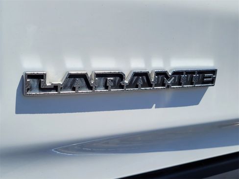 Used 2024 RAM 1500 Laramie image 11