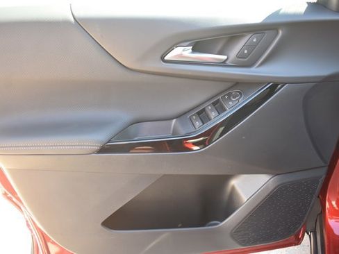 New 2026 Chevrolet Equinox LT image 11