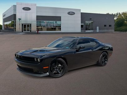 Used 2016 Dodge Challenger R/T Scat Pack w/ Leather Interior Group