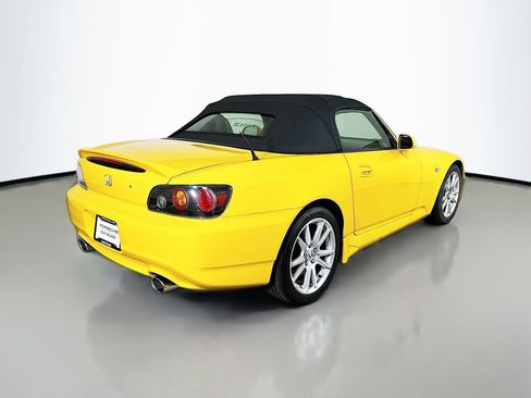 Used 2005 Honda S2000 image 10
