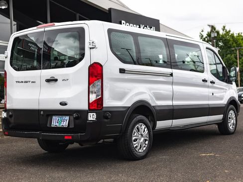 Used 2019 Ford Transit 350 XLT RWD image 7