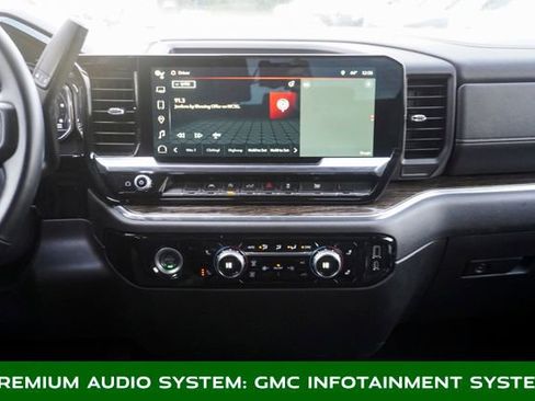 Used 2024 GMC Sierra 1500 SLE image 10