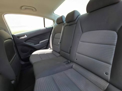 Used 2017 Kia Forte LX w/ LX Popular Package FWD image 11