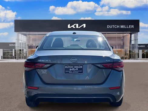Used 2024 Nissan Sentra SV image 6