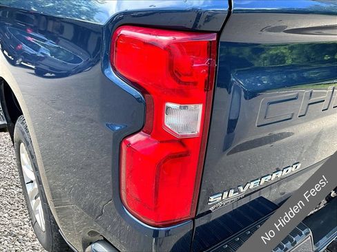 Used 2019 Chevrolet Silverado 1500 RST w/ All-Star Edition AWD/4WD image 24