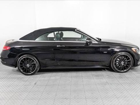 Used 2018 Mercedes-Benz C 300 4MATIC Cabriolet image 36