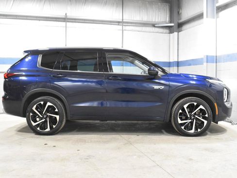 Used 2023 Mitsubishi Outlander SEL image 27