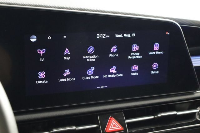 Certified 2024 Kia Niro Wind FWD image 27