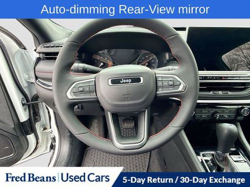 Certified 2026 Jeep Compass Trailhawk AWD/4WD image 16
