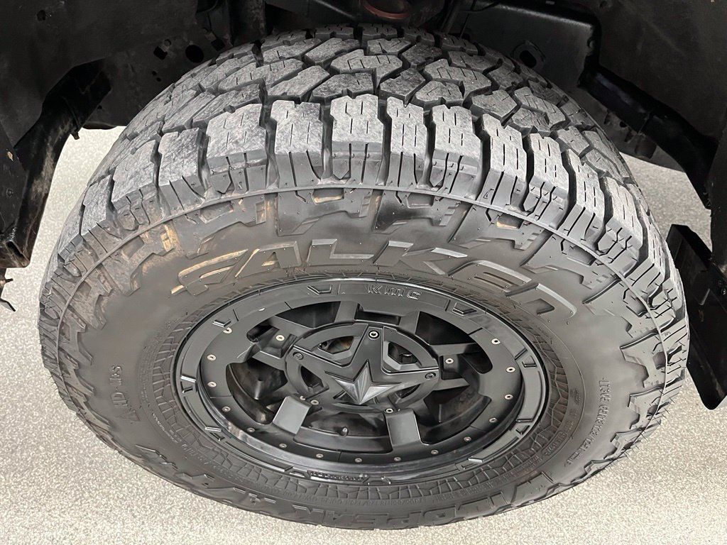 Used 2018 Ford F150 XLT w/ Equipment Group 301A Mid AWD/4WD image 13