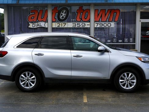 Used 2020 Kia Sorento AWD V6 image 18