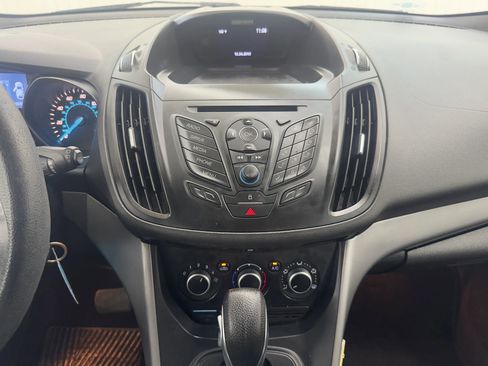 Used 2014 Ford Escape SE image 18